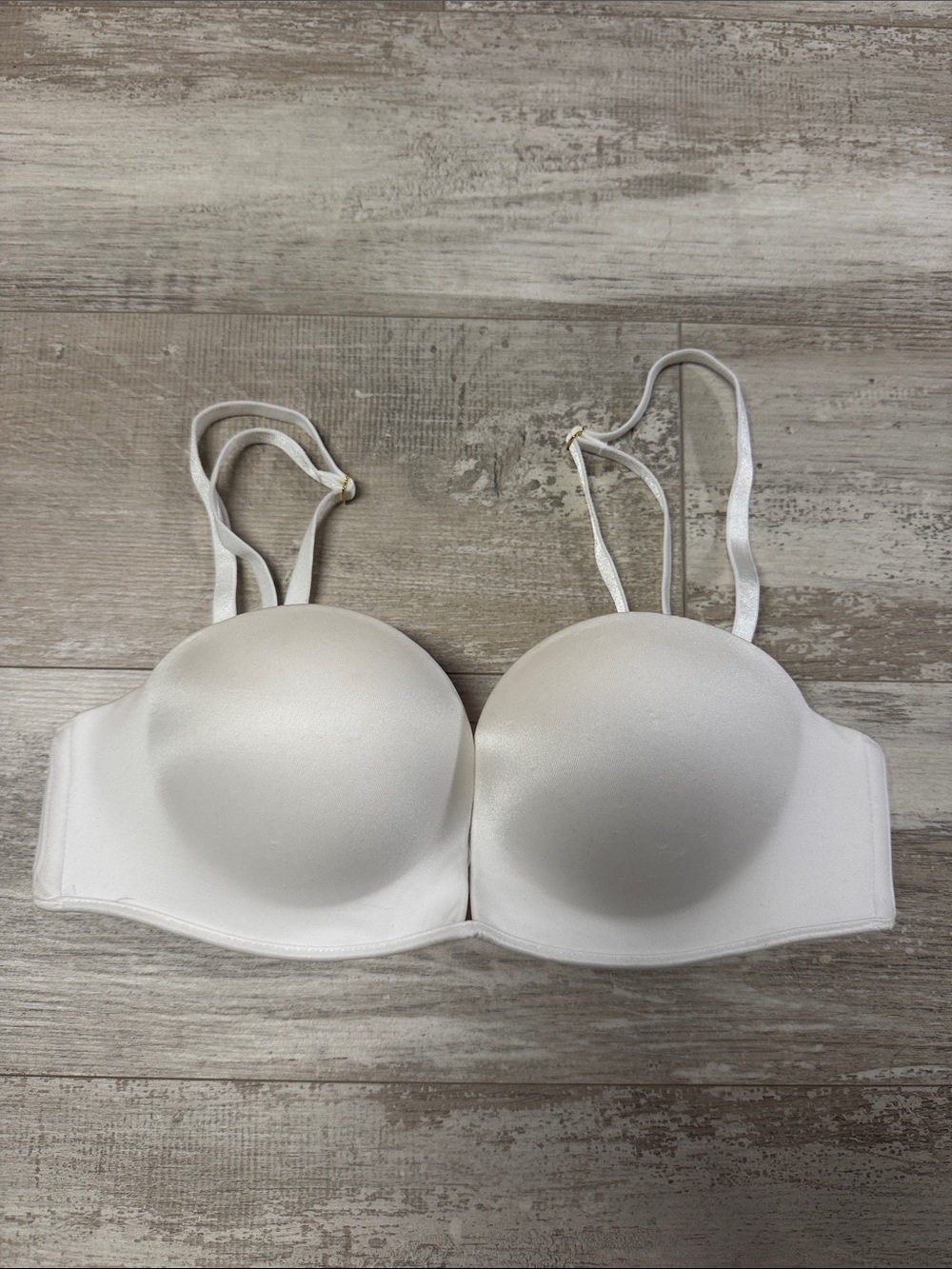 Victor, Victoria’s Secret bombshell Convertible Strapless White Push-Up Bra